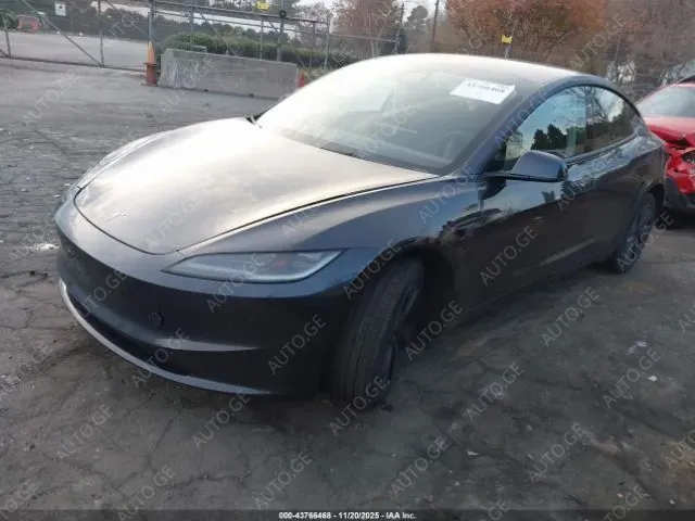 Tesla Model-3-Tesla 2024 — photo 2