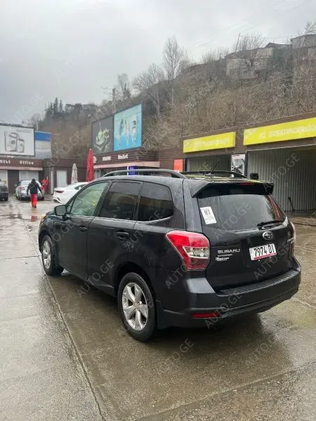 Subaru Forester 2014 — photo 2