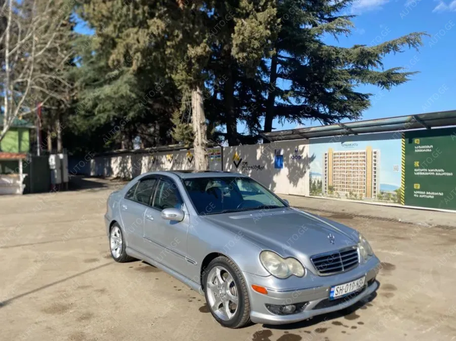Mercedes-Benz C-230C 2007 — photo 2
