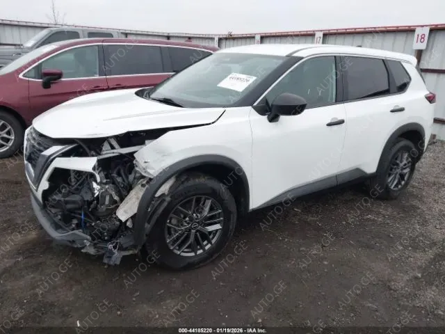 Nissan Rogue 2023 — photo 2