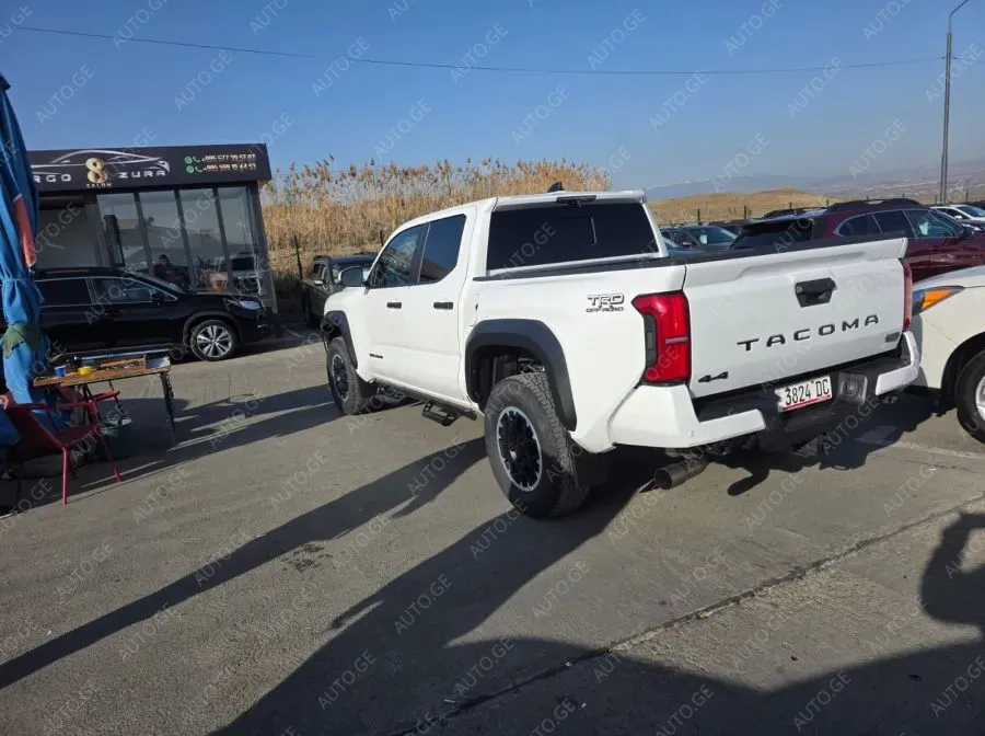 Toyota Tacoma