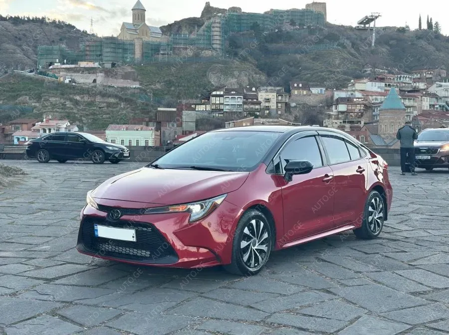 Toyota Corolla 2019 — photo 2