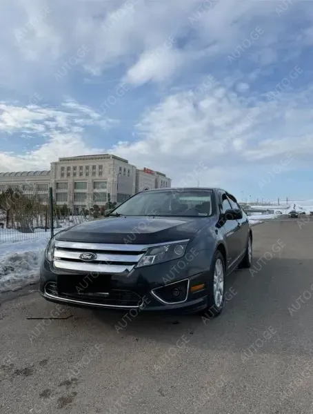 Ford Fusion 2009 — photo 2