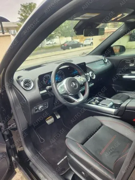 Mercedes-Benz Gla-45-Amg 2023 — photo 2