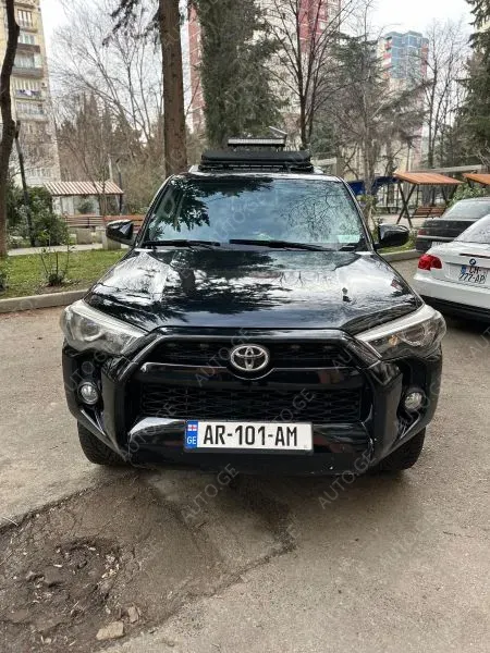 Toyota 4Runner 2014 — photo 2