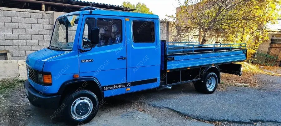 Mercedes-Benz Vario 1993 — photo 2