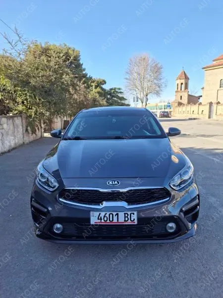 Kia Forte 2020 — photo 2
