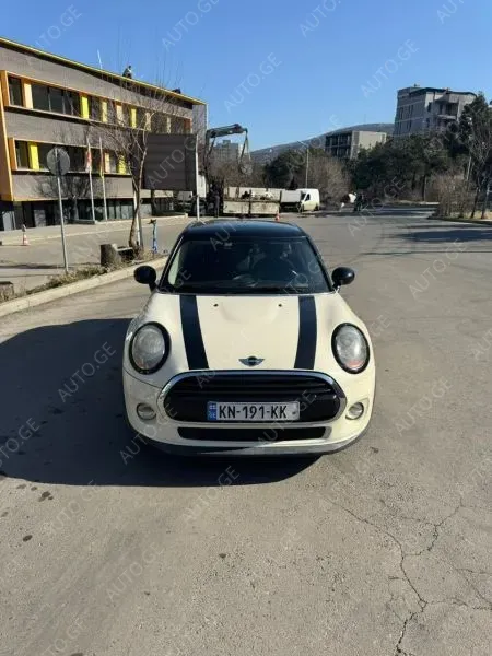 Mini Cooper 2017 — photo 2