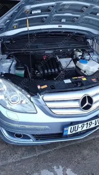 Mercedes-Benz B-200M 2005 — photo 2