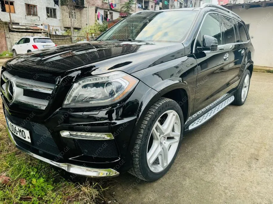 Mercedes-Benz Gl-550G