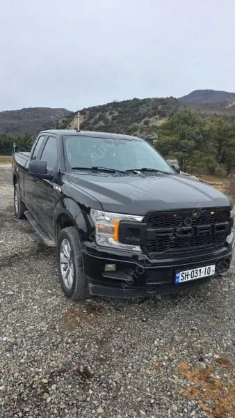 Ford F-150 2018 — photo 2