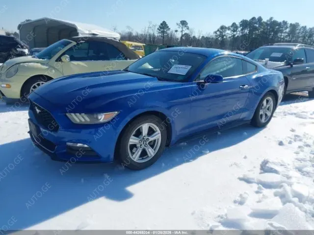 Ford Mustang 2017 — photo 2