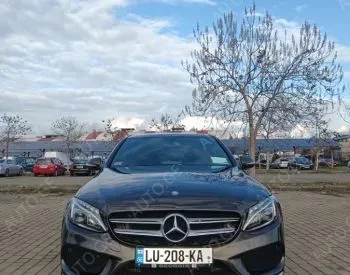 Mercedes-Benz C-300-Merc 2015 — photo 2