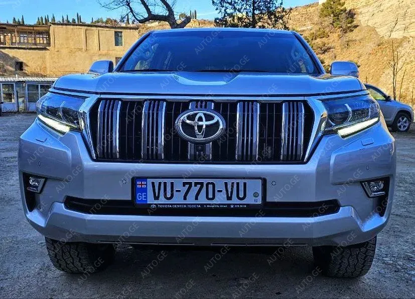 Toyota Prado