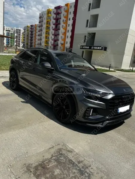 Audi Q8-Audi 2019 — photo 2