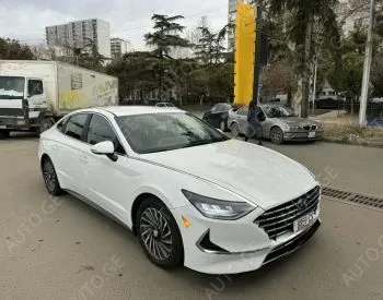Hyundai Elantra 2021 — photo 2