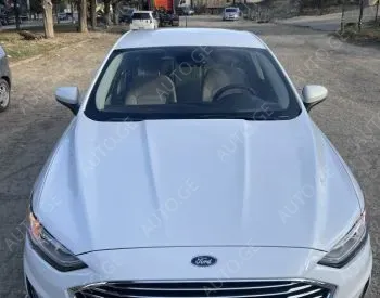 Ford Fusion 2018 — photo 2