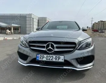Mercedes-Benz C-300-Merc 2015 — photo 2