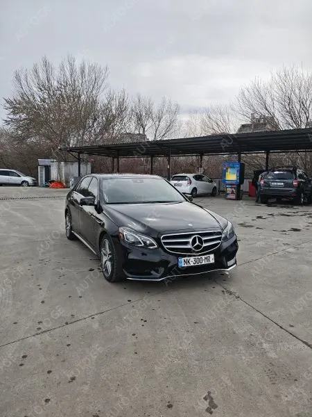 Mercedes-Benz E-350C 2016 — photo 2