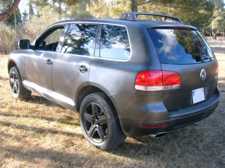 Volkswagen Touareg 2004 — photo 2