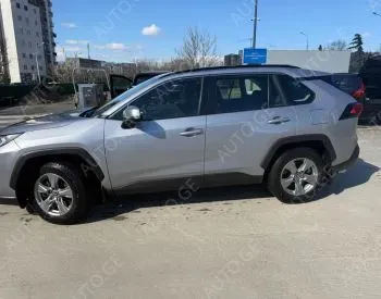 Toyota RAV4 2023 — photo 2