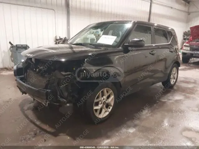 Kia Soul 2022 — photo 2