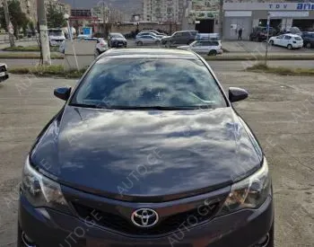 Toyota Camry 2014 — photo 2