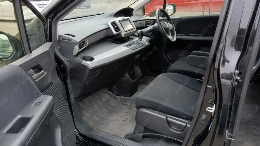 Honda Freed 2015 — photo 2