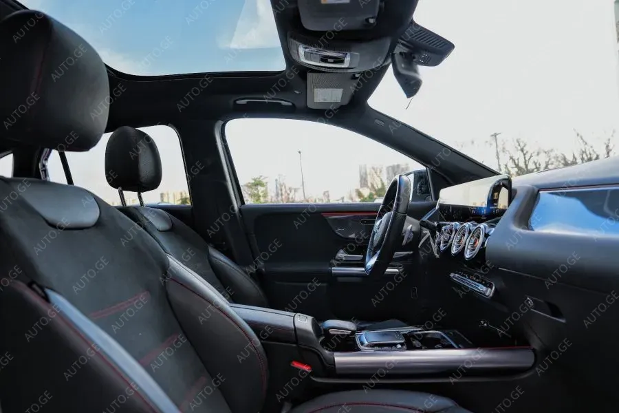 Mercedes-Benz Gla-250G 2022 — photo 2