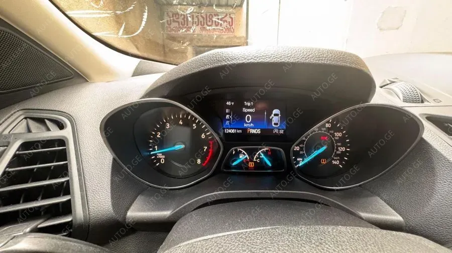 Ford Escape 2019 — photo 2