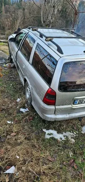 Opel Vectra 1999 — photo 2