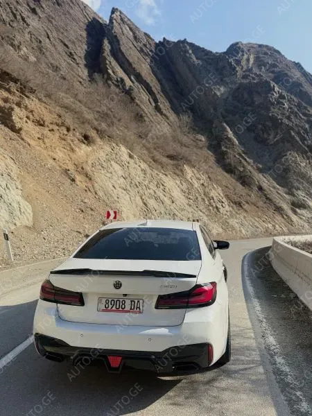 BMW 540 2017 — photo 2