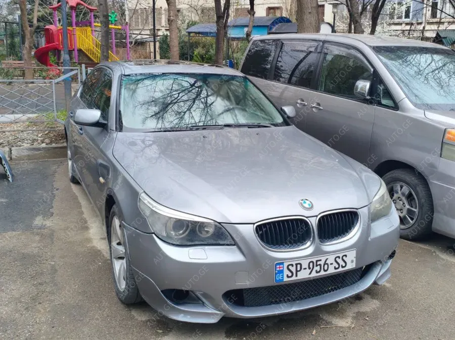 BMW 530 2005 — photo 2
