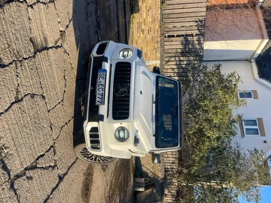 Mercedes-Benz G-65-Amg 2023 — photo 2