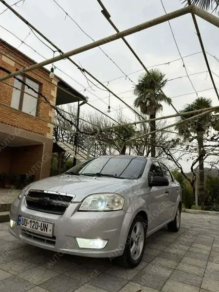 Chevrolet Aveo 2006 — photo 2