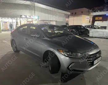 Hyundai Elantra 2016 — photo 2