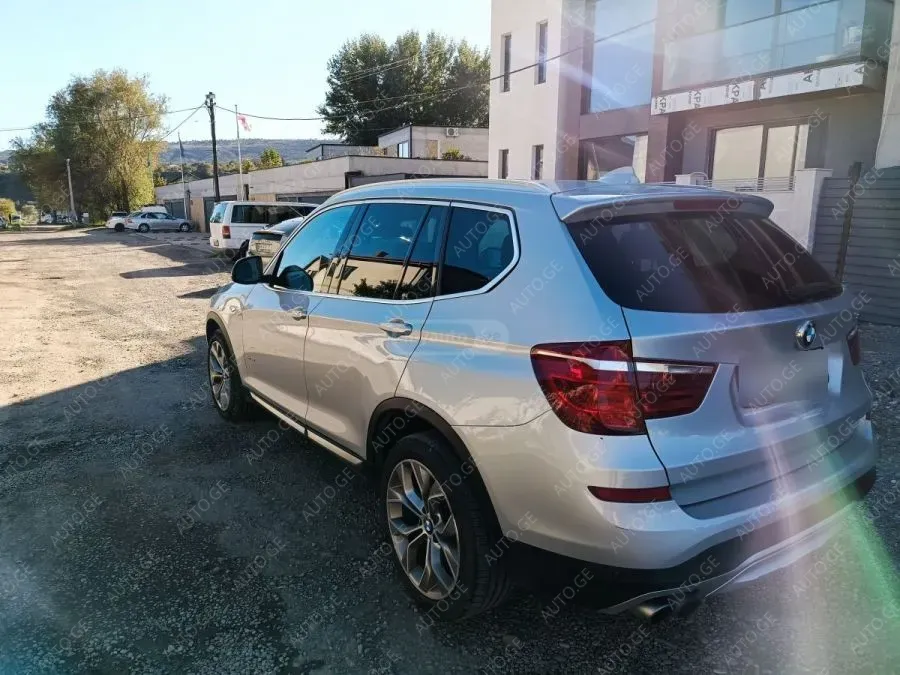 BMW X3 2017 — photo 2