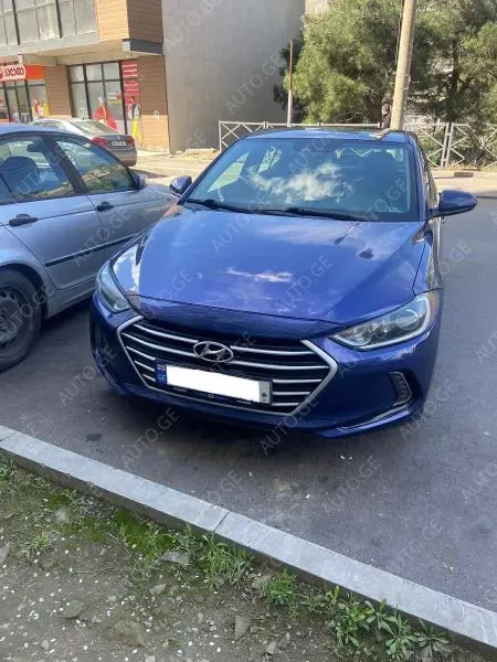 Hyundai Elantra 2018 — photo 2