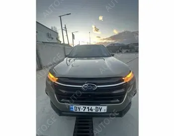 Subaru Forester 2024 — photo 2