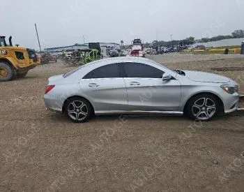 Mercedes-Benz Cla-250C 2013 — photo 2