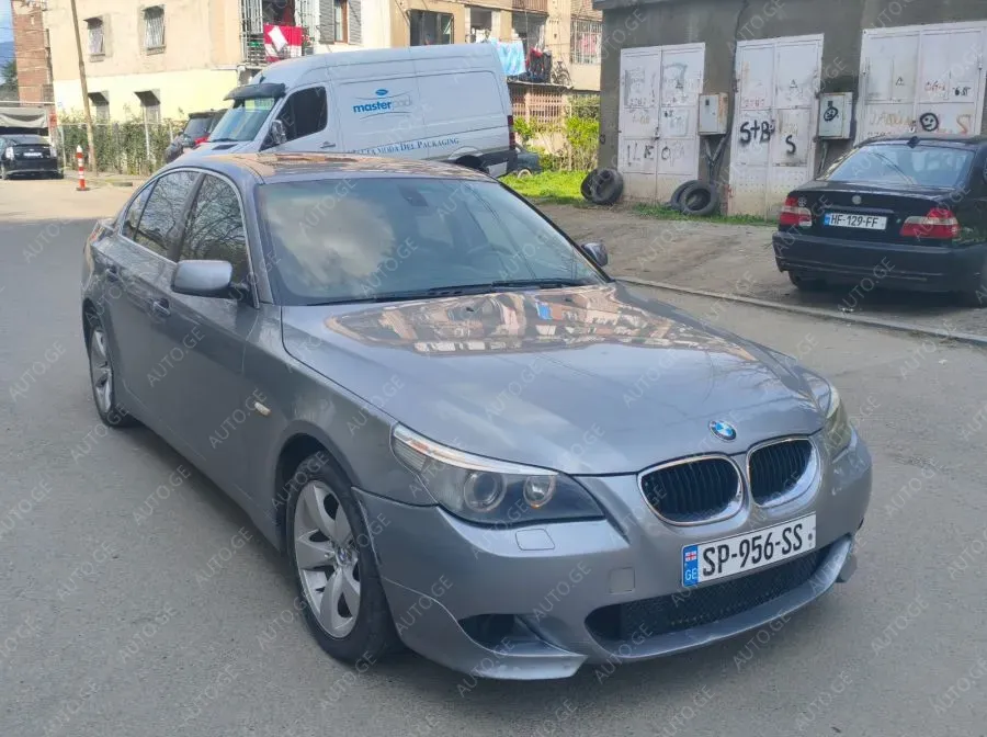 BMW 530 2005 — photo 2