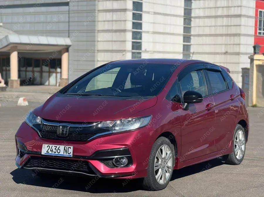 Honda Fit 2017 — photo 2