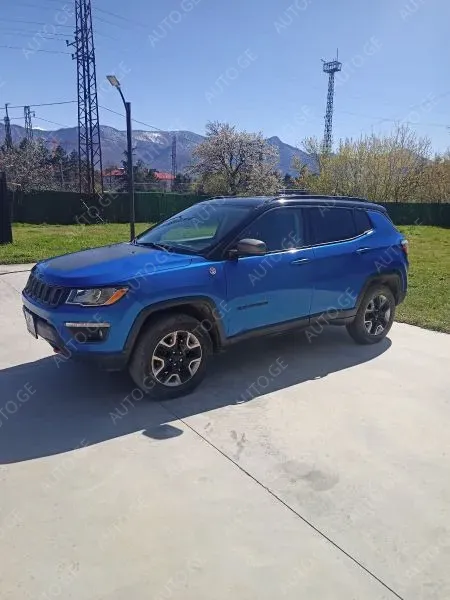 Jeep Compass 2018 — photo 2