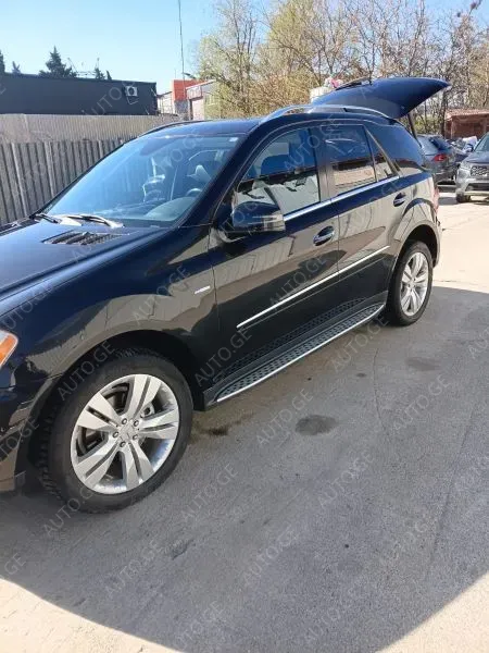 Mercedes-Benz Ml-350S 2010 — photo 2