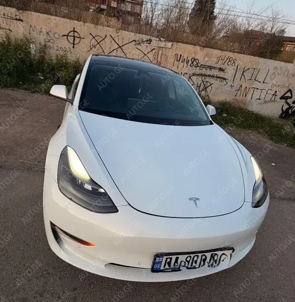 Tesla Model-3-Tesla 2021 — photo 2