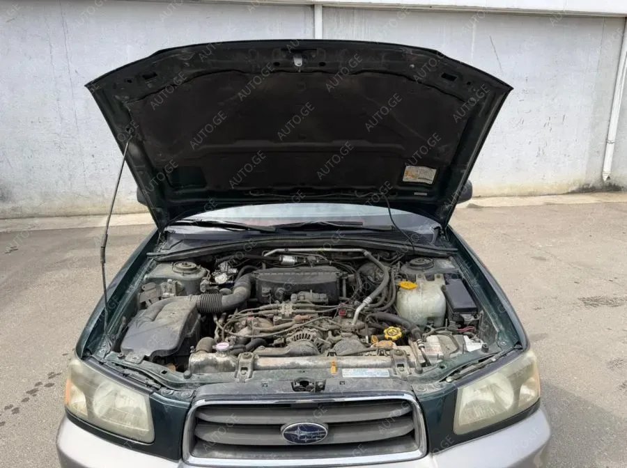 Subaru Forester 2002 — photo 2