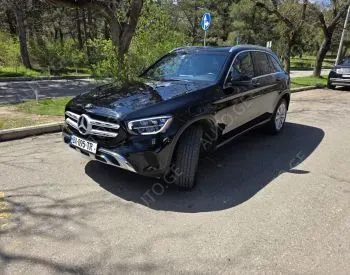 Mercedes-Benz 300-Glc
