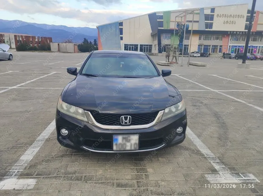 Honda Accord 2013 — photo 2