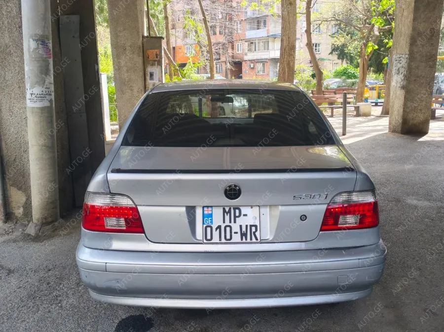 BMW 530 2001 — photo 2