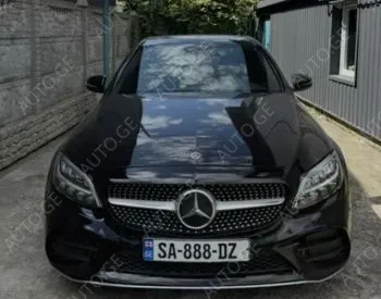 Mercedes-Benz C-300-Merc